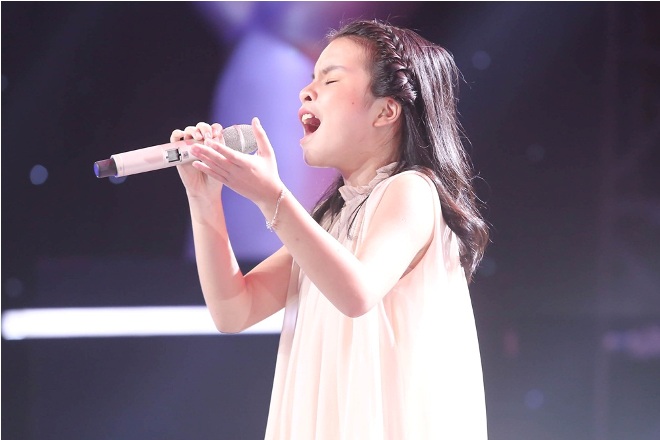 The Voice Kids 2017: Trần Thị Hồng Thư hát 'Em tôi', về team Tràm- Tiên ảnh 1